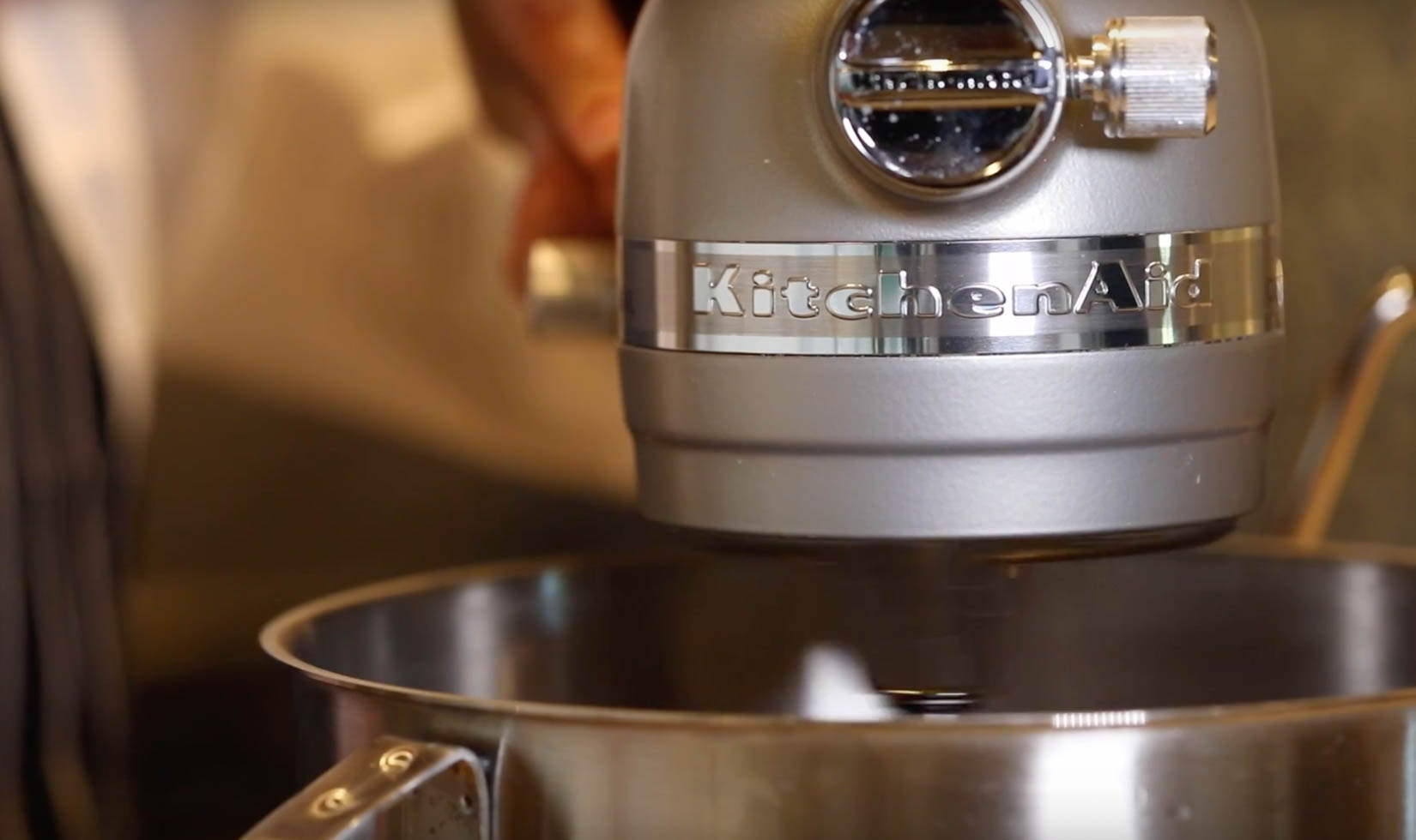 Kitchen Aid machine for mixing meringue