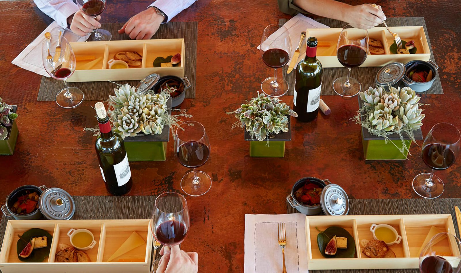 Jordan Cabernet Sauvignon and cheese pairing in bento boxes at Vista Point