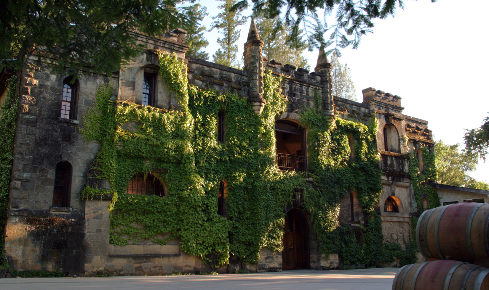 Chateau Montelena castle winery entrance