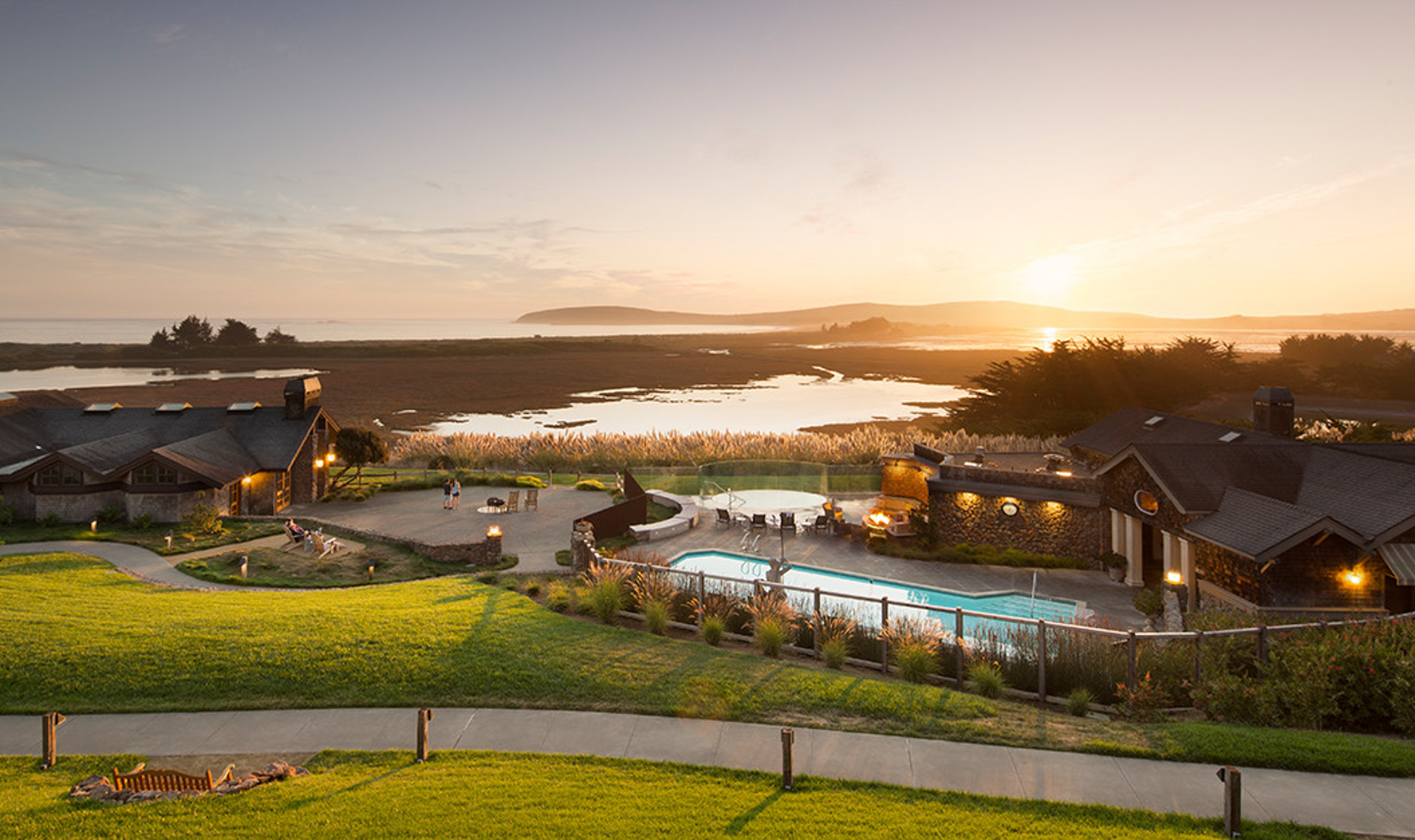 sunset over pacific ocean at resort in bodega bay california